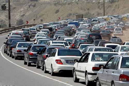 ممنوعیت تردد وسایل نقلیه از بزرگراه تهران – شمال و محور چالوس
